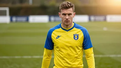 Caernarfon Town: Connor Evans joins Bangor City 1876 as seventh summer signing